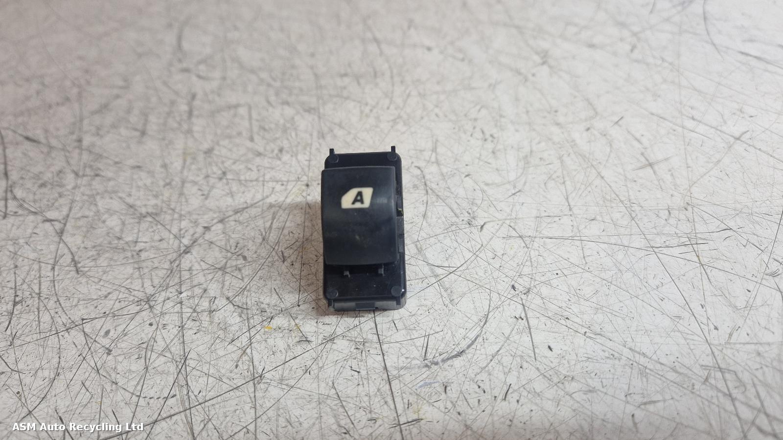 View Auto part Elect. Window Switch Peugeot Partner 2016