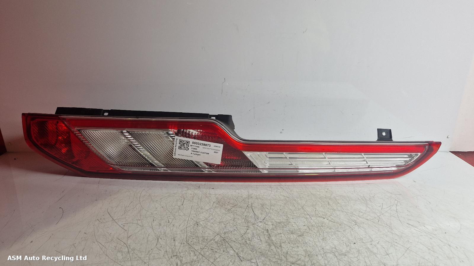 View Auto part R Taillight Ford Transit Custom 2021