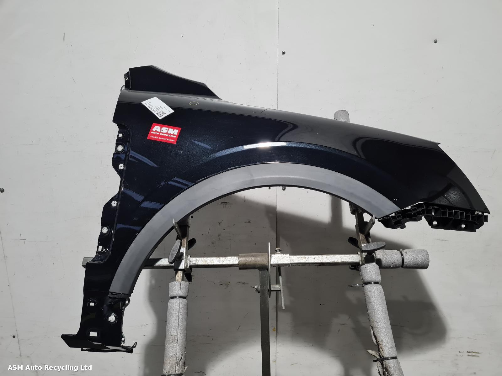 View Auto part R Wing Vauxhall Antara 2012