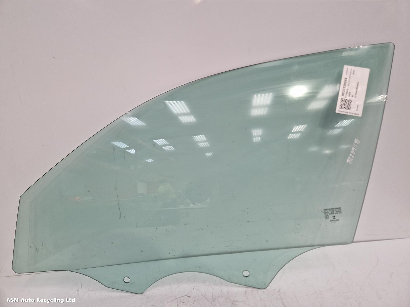 View Auto part LF Door Window Audi A1 2019