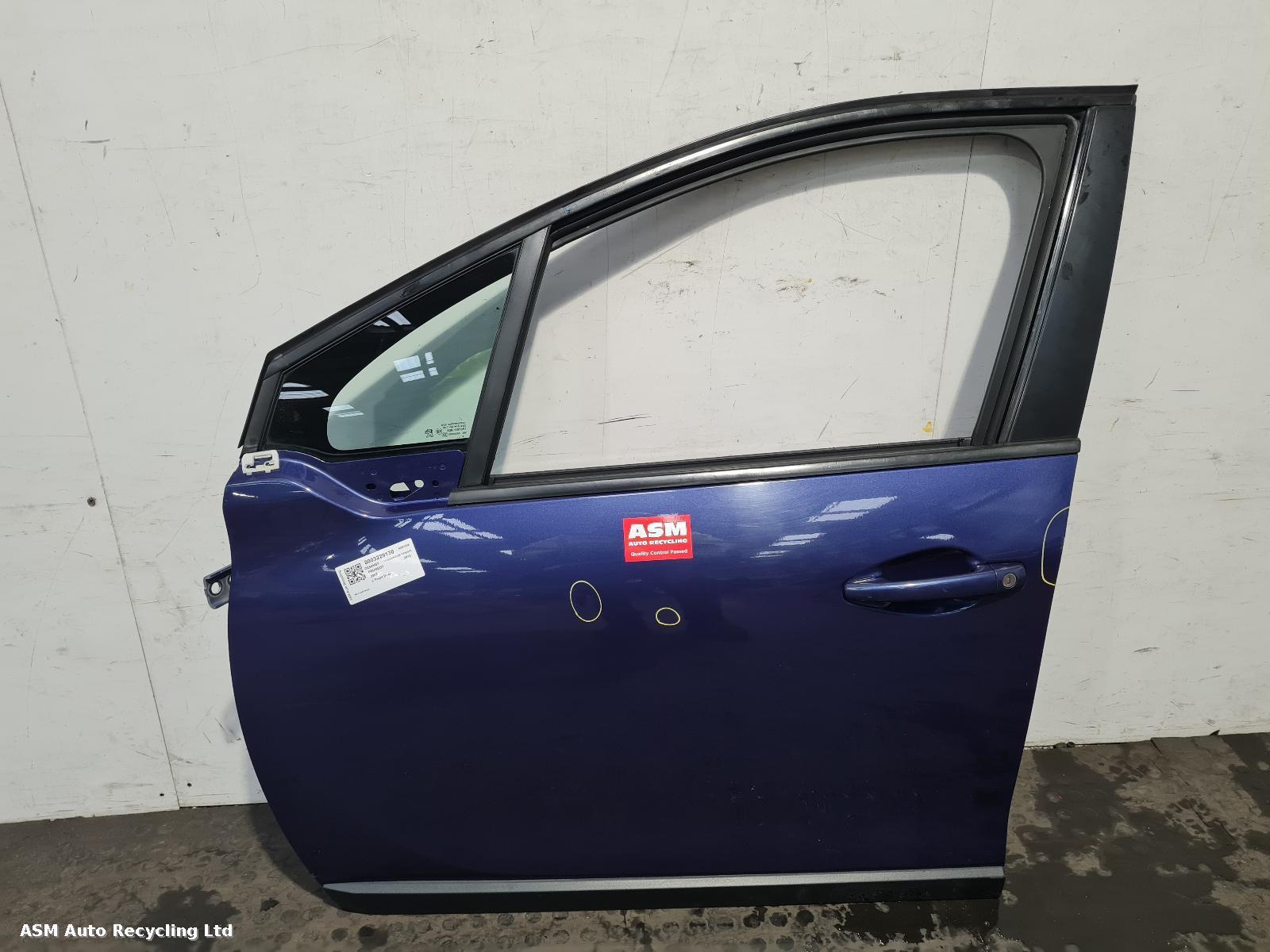 View Auto part L Front Door Peugeot 2008 2015