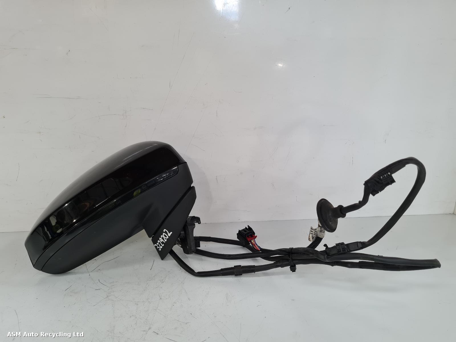 View Auto part R Door Mirror Audi Tt 2015