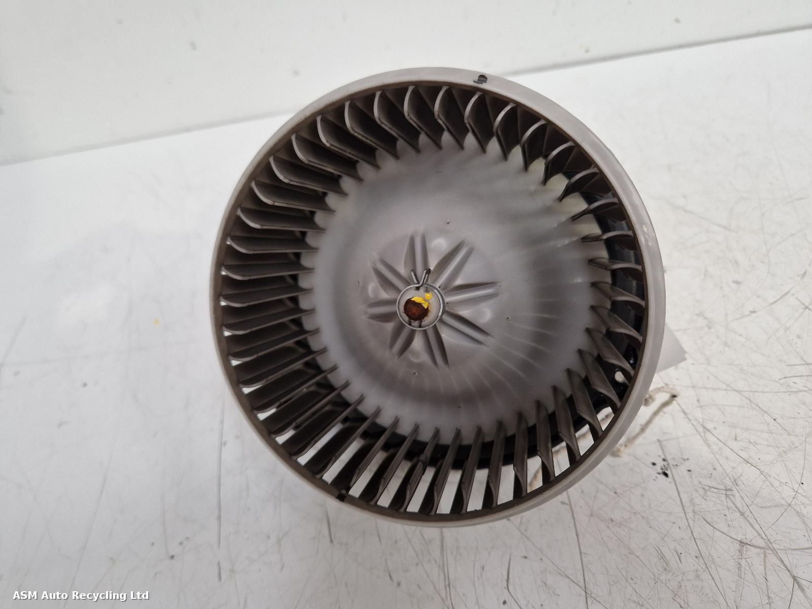 View Auto part Heater Motor/Assembly Hyundai I40 2015