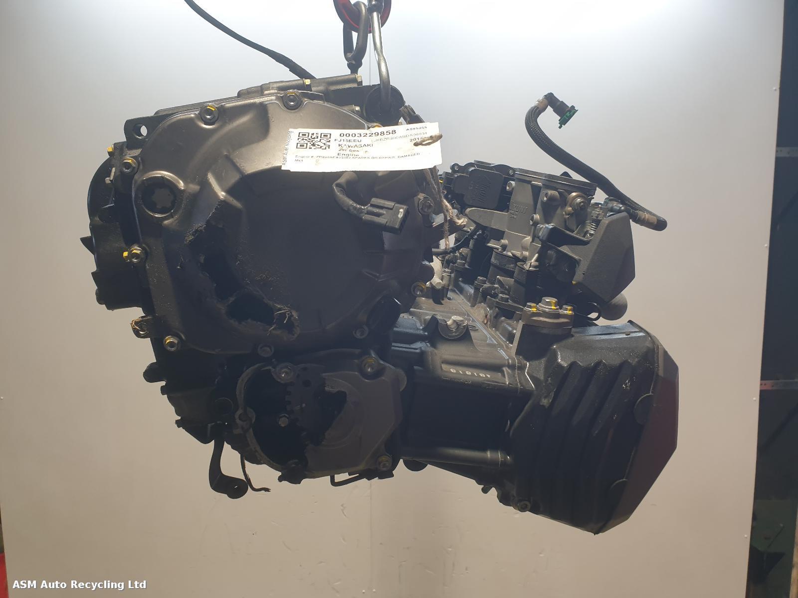 View Auto part Engine Kawasaki Zr 800 2015