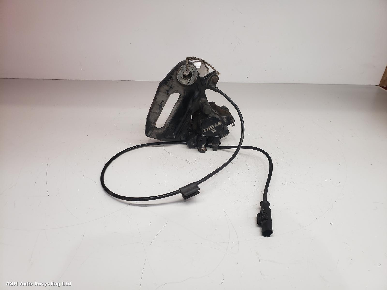 View Auto part Caliper Ktm 125 Duke 2015