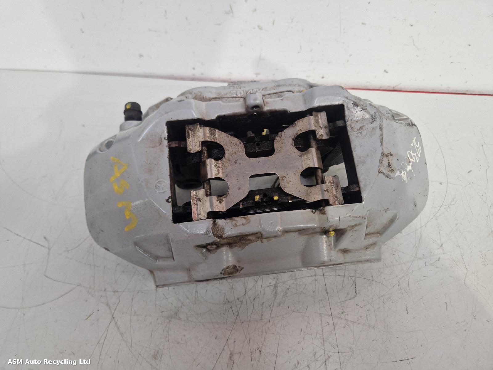 View Auto part Caliper Mercedes C Class 2017