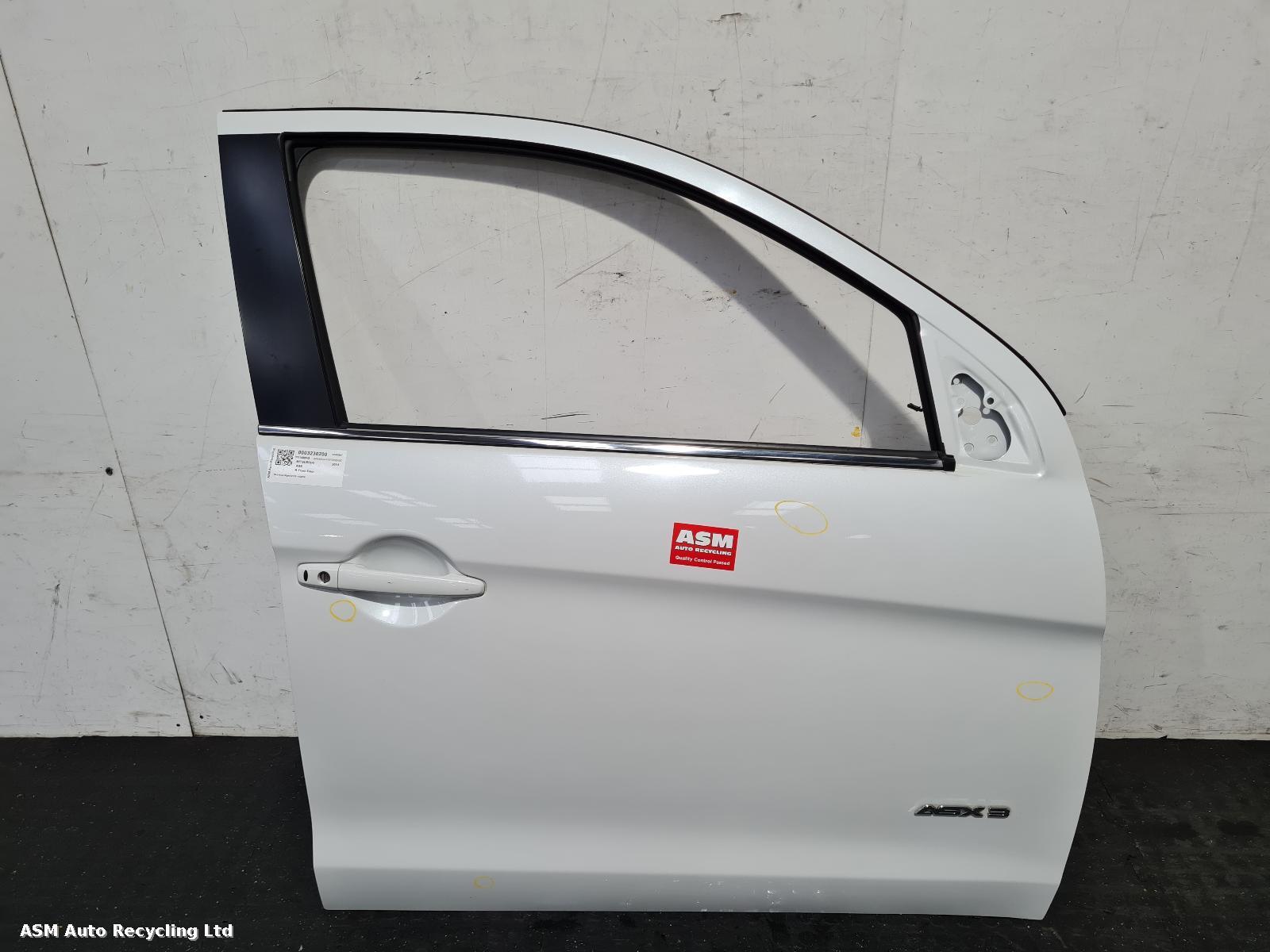 View Auto part R Front Door Mitsubishi Asx 2014