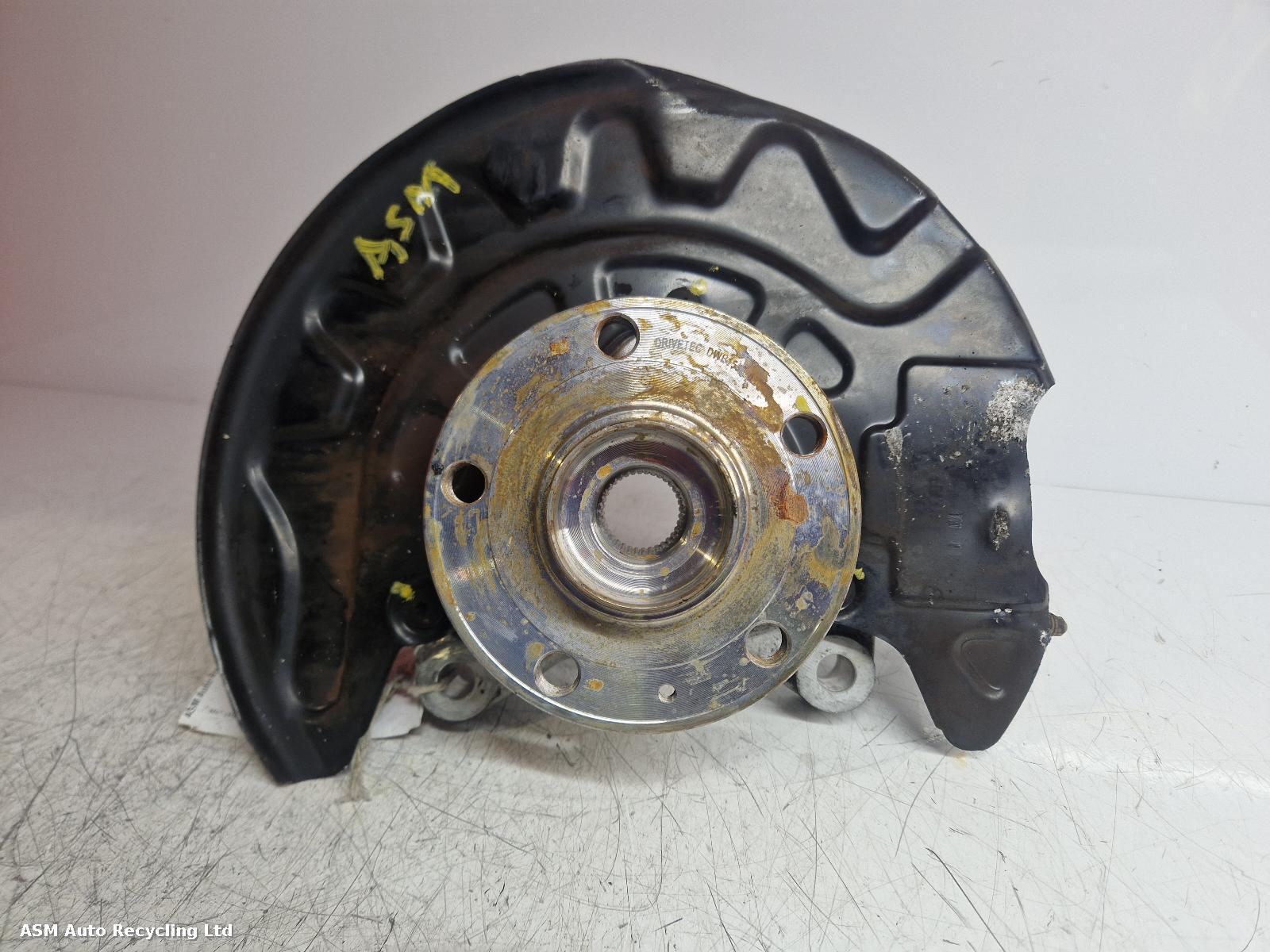 View Auto part LF Hub/Stub Axle Assembly Volkswagen Golf 2017
