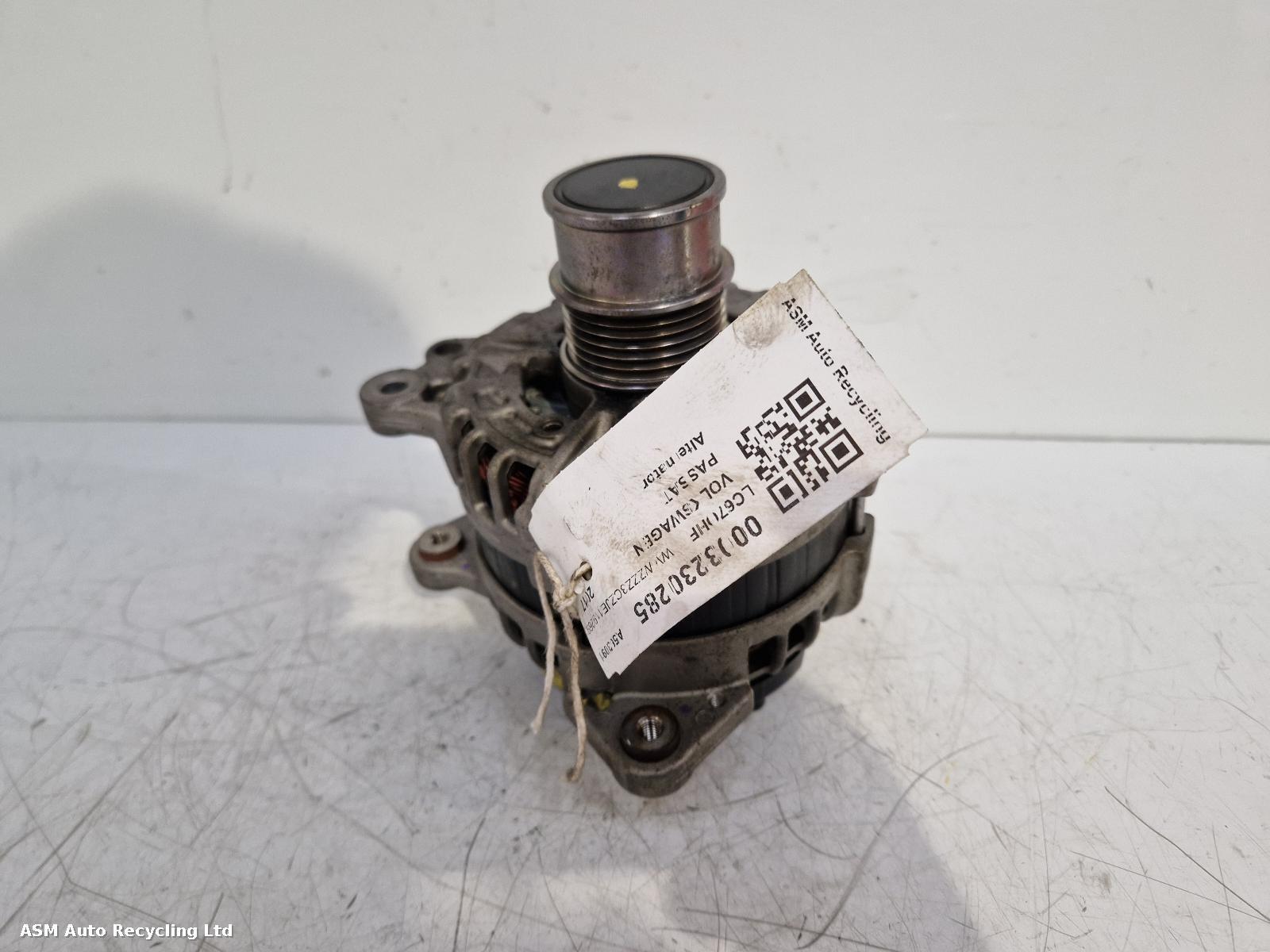View Auto part Alternator Volkswagen Passat 2017
