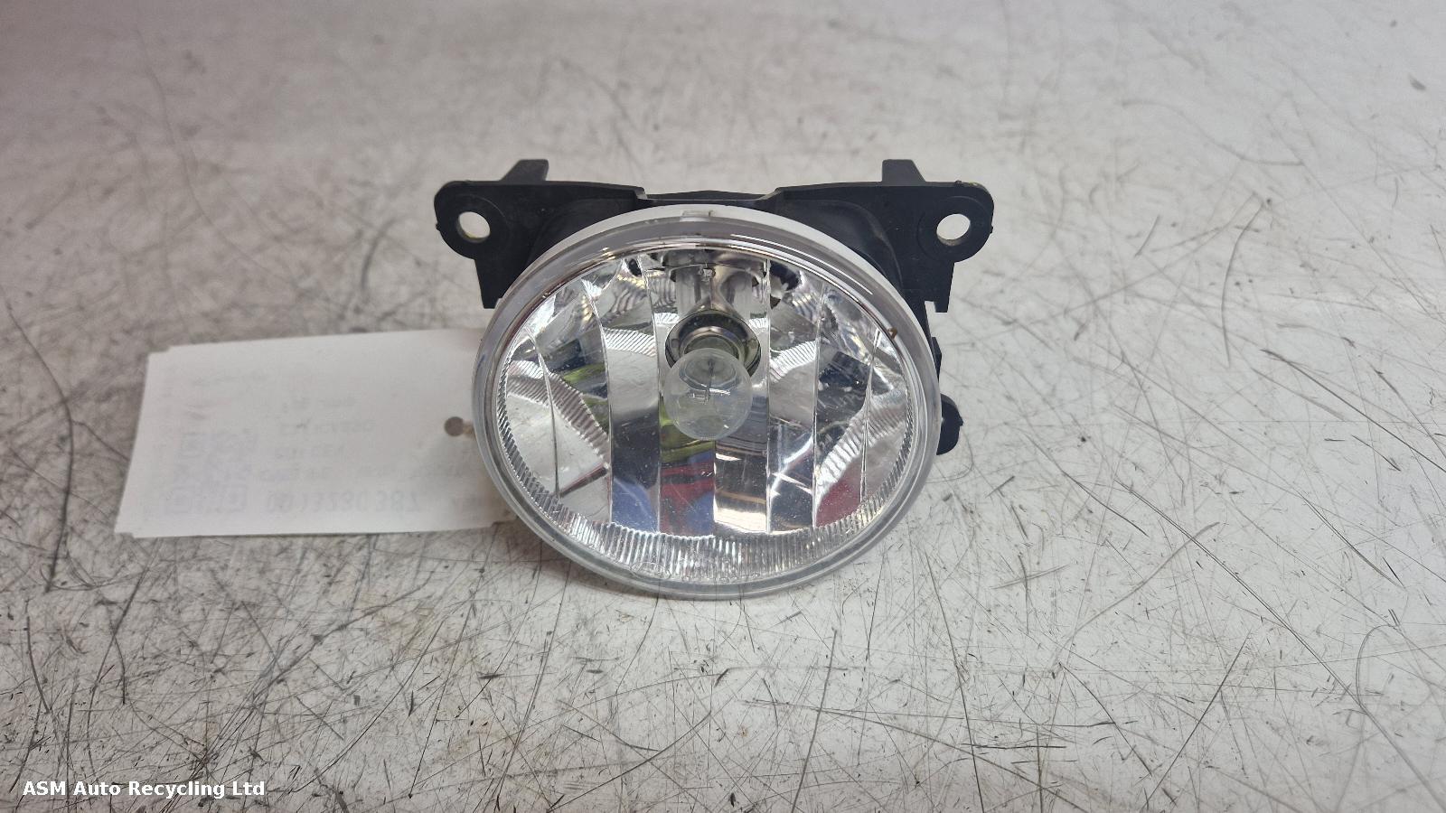 View Auto part Fog Lamp Citroen C3 Picasso 2010