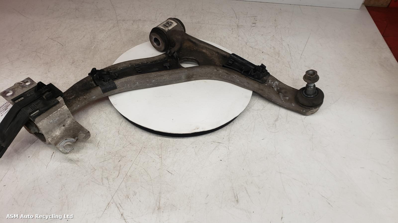 View Auto part RF Lower Control Arm Mercedes A Class 2018