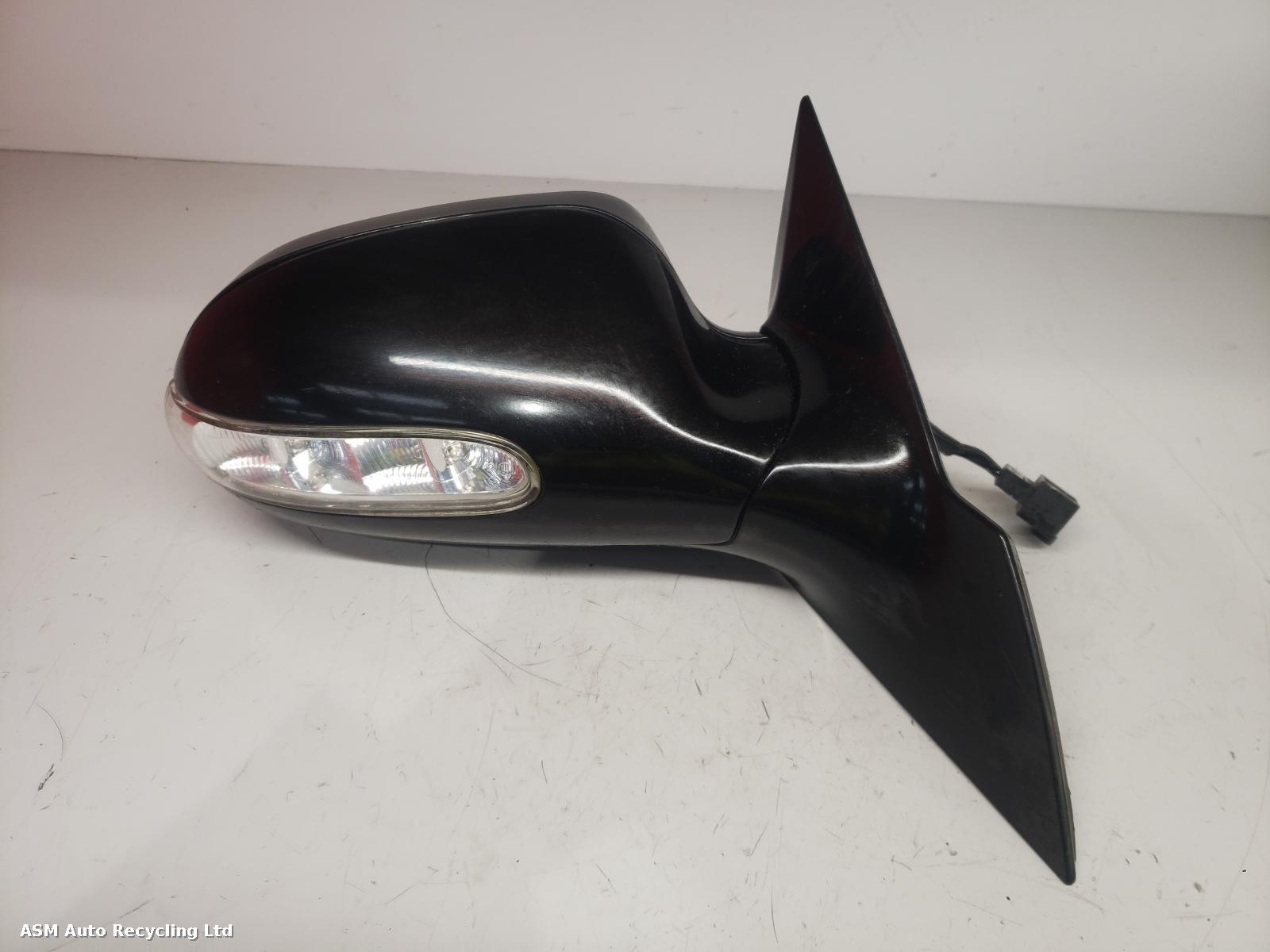 View Auto part R Door Mirror Mercedes Clk 2006