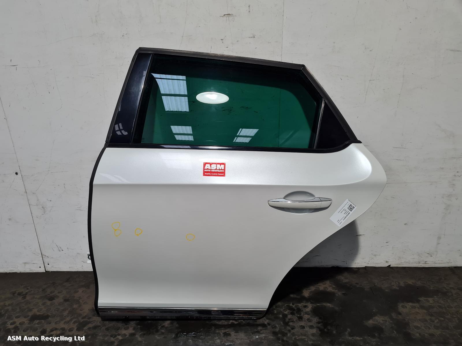 View Auto part L Rear Door Citroen Ds5 2014