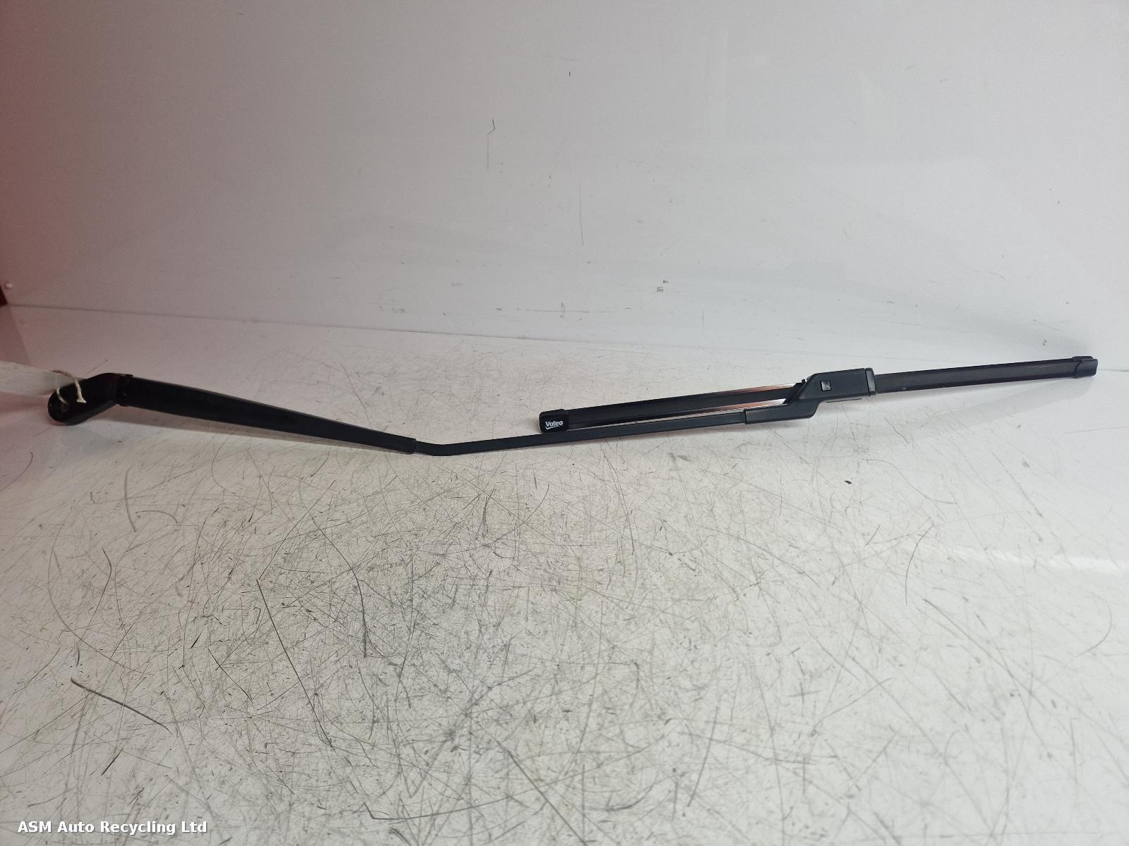 View Auto part Wiper Arm Volkswagen Polo 2007
