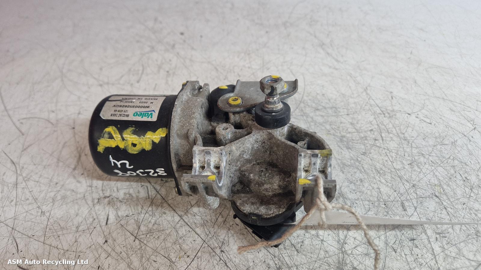 View Auto part Wiper Motor Front Vauxhall Mokka 2013