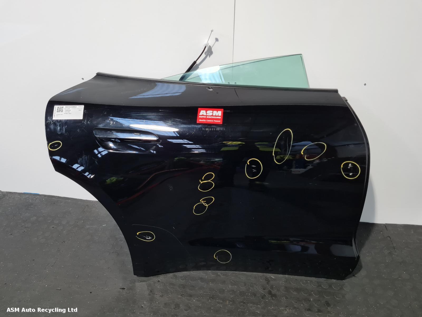 View Auto part R Rear Door Porsche Taycan 2023