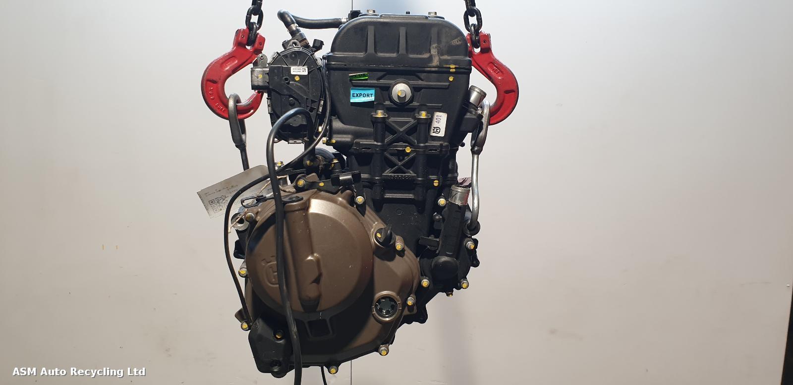 View Auto part Engine Husqvarna Svartpilen 401 2024