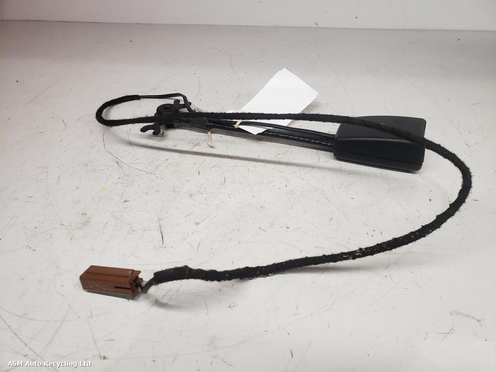 View Auto part Seat Belt Ford S Max 2010