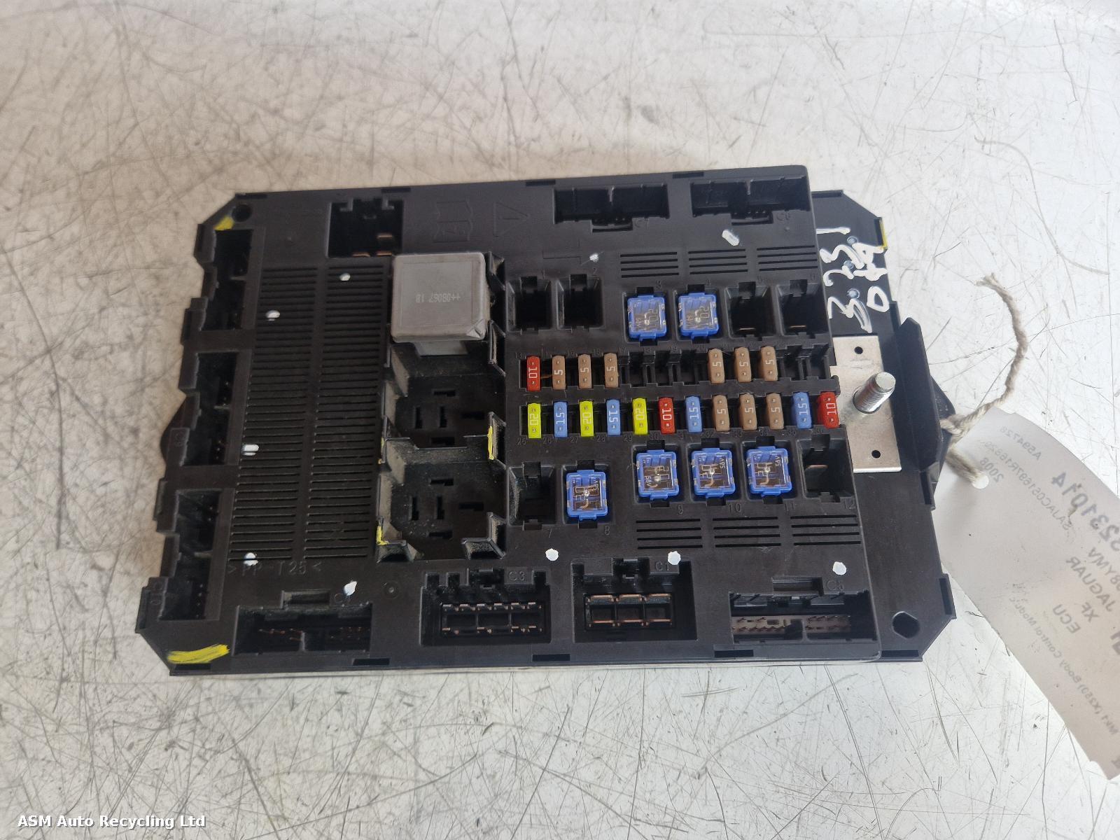View Auto part Fuse Box Jaguar Xf 2008