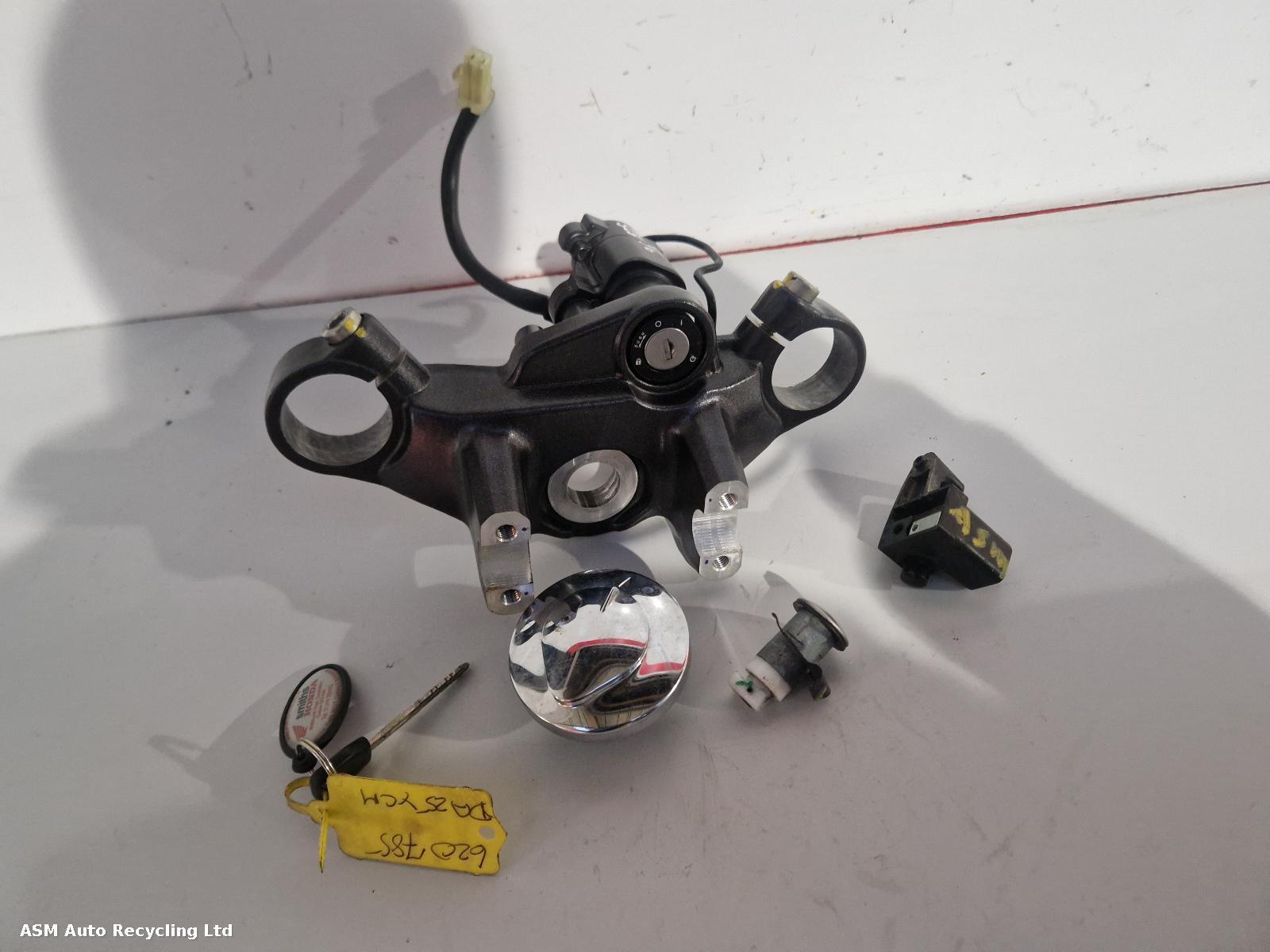 View Auto part Comp.Lock Set + Keys Honda Gb 350 S-s 2025