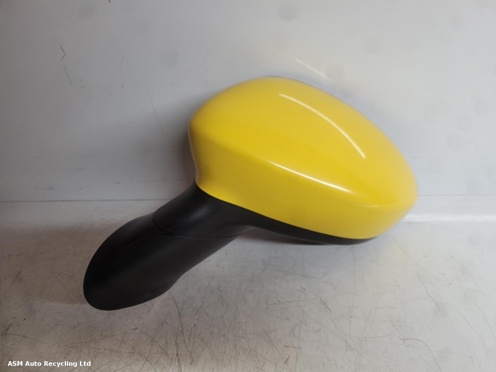View Auto part L Door Mirror Fiat Grande Punto 2009