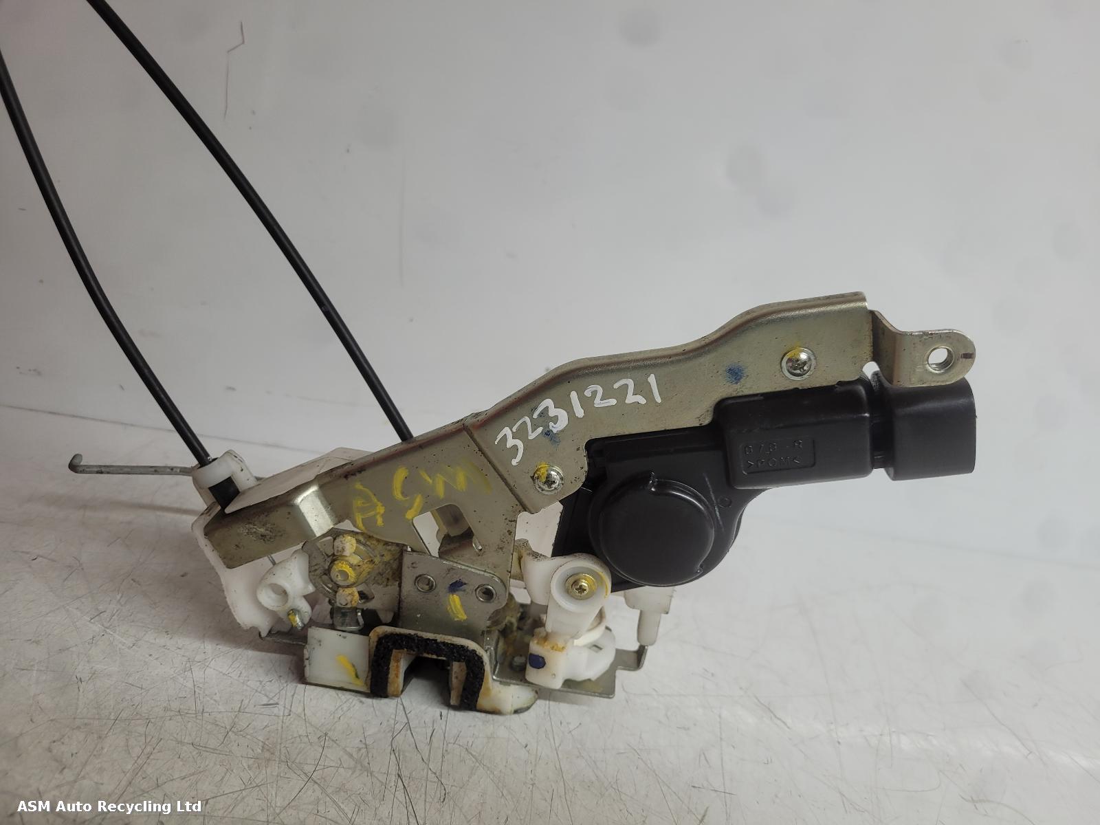 View Auto part Door Lock Assembly Suzuki Alto 2011