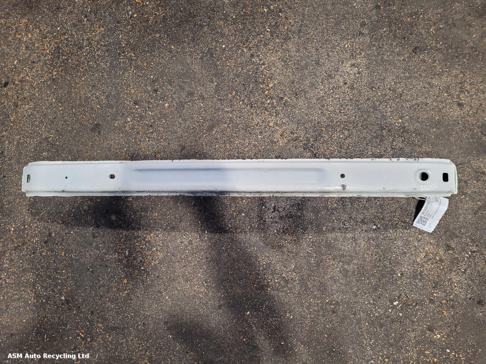 View Auto part Rear Bumper Reinforcement Fiat 500 2013