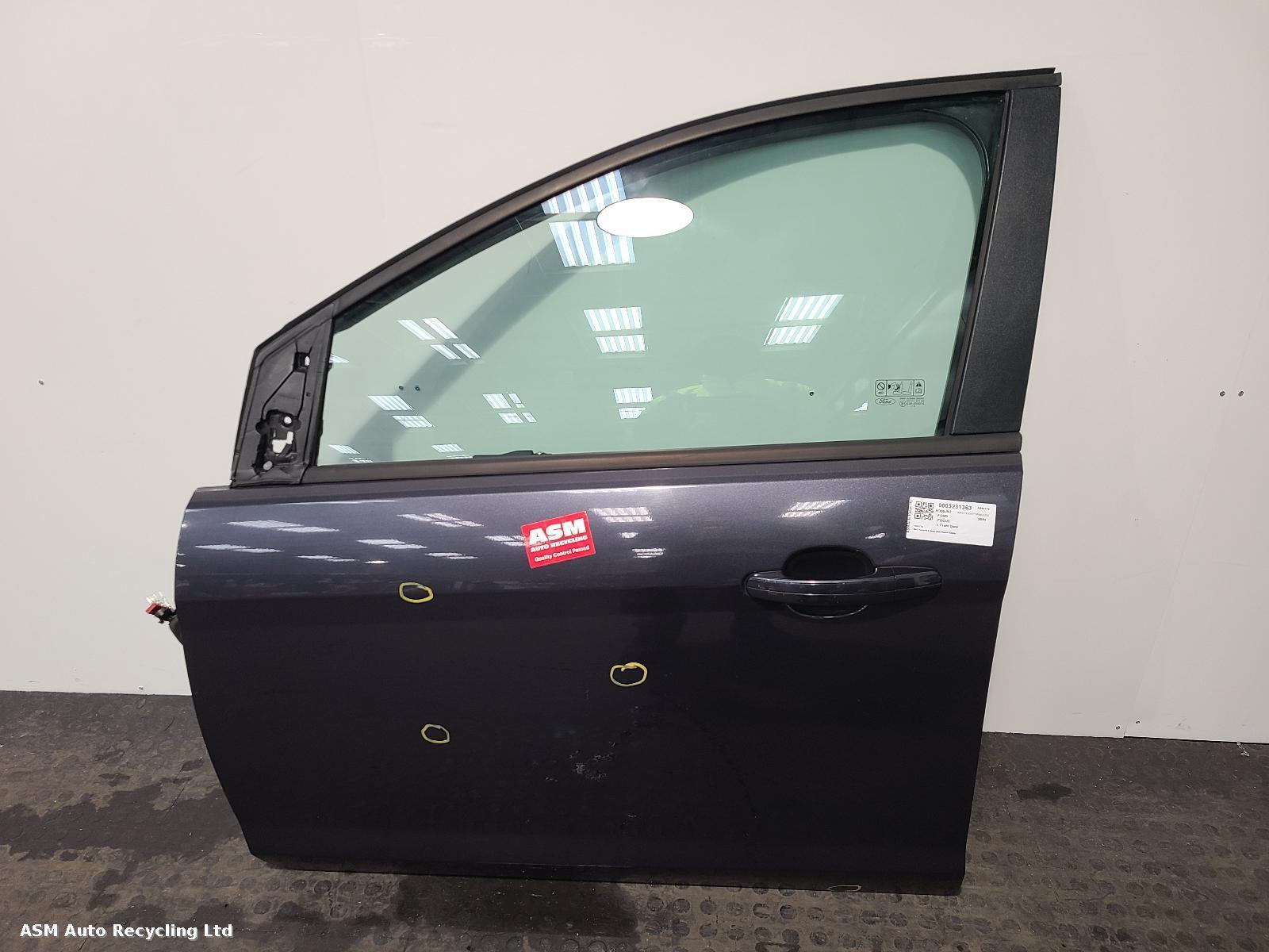 View Auto part L Front Door Ford Focus 2009