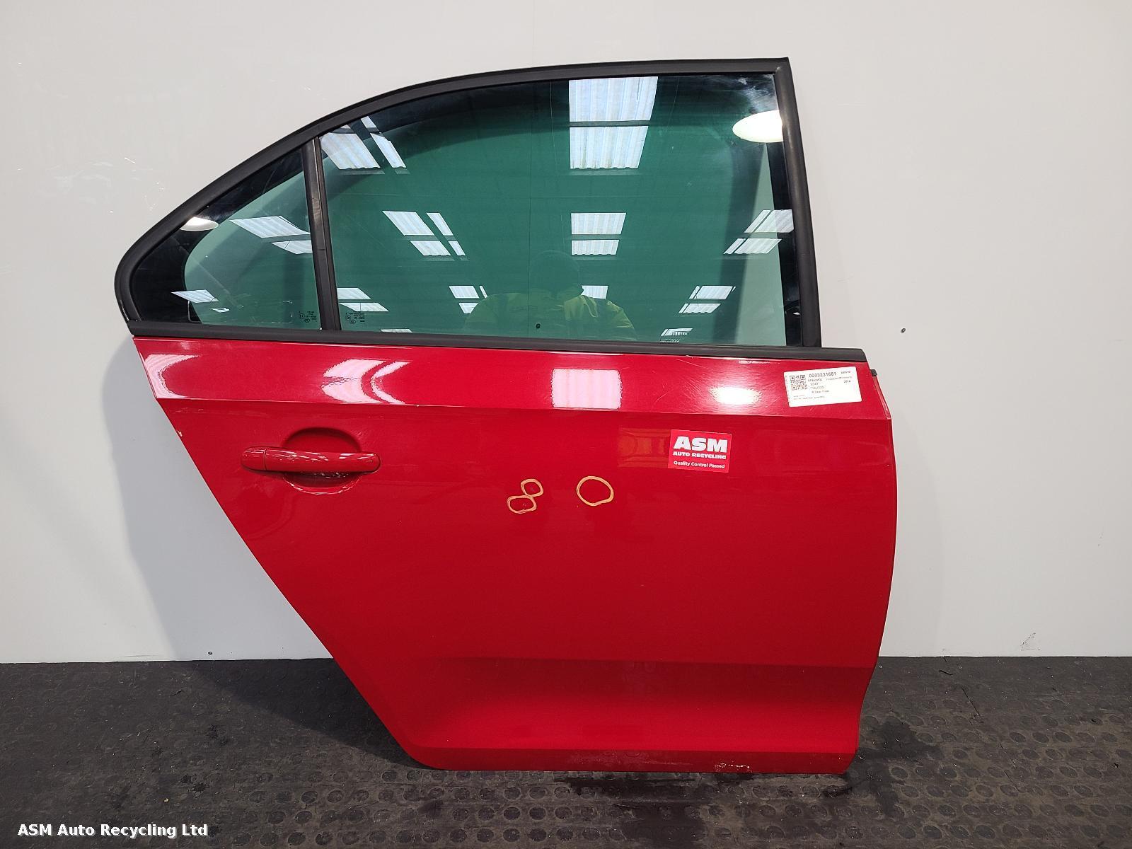 View Auto part R Rear Door Seat Toledo 2014