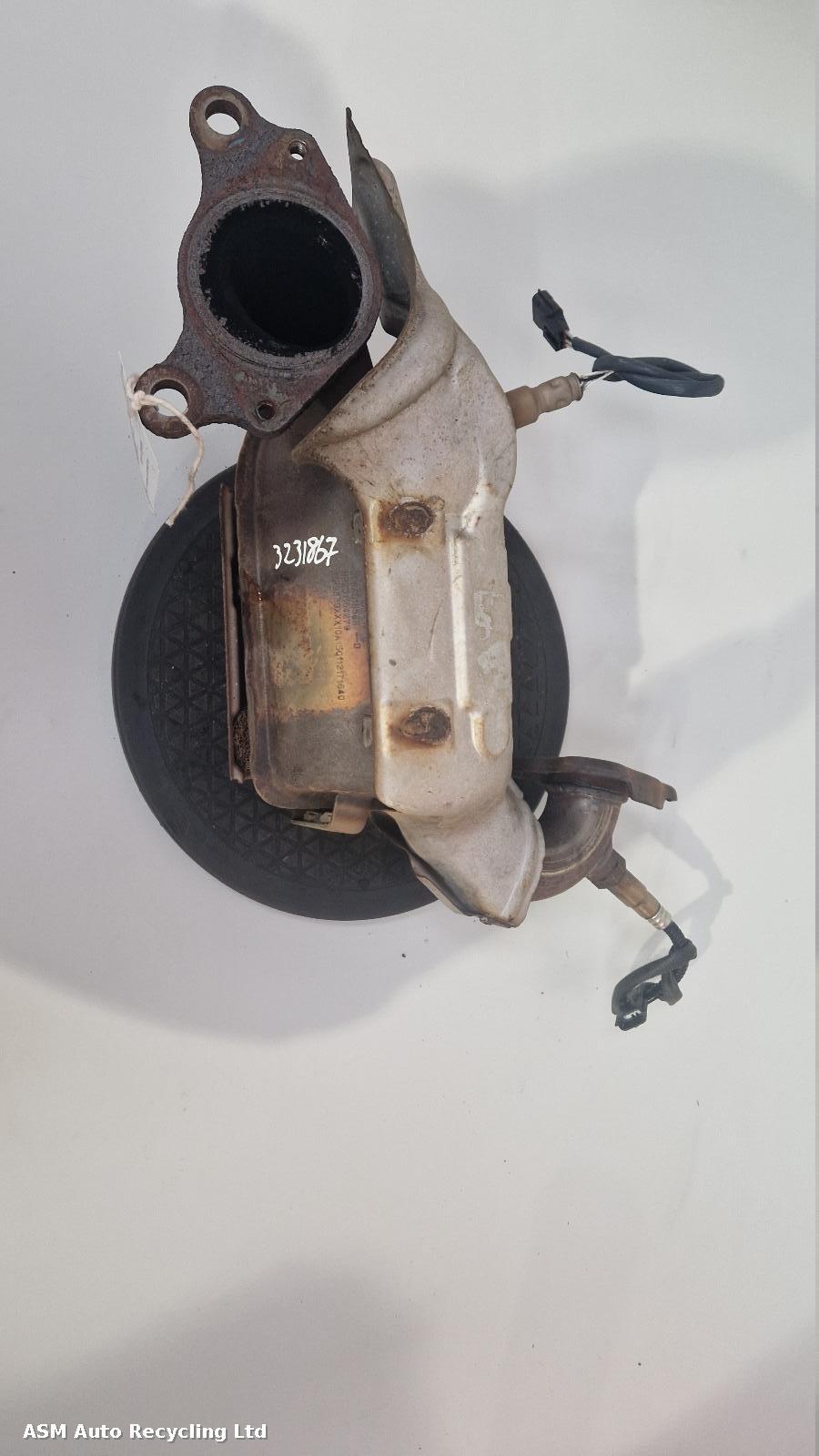 View Auto part Catalytic Converter Renault Clio 2015
