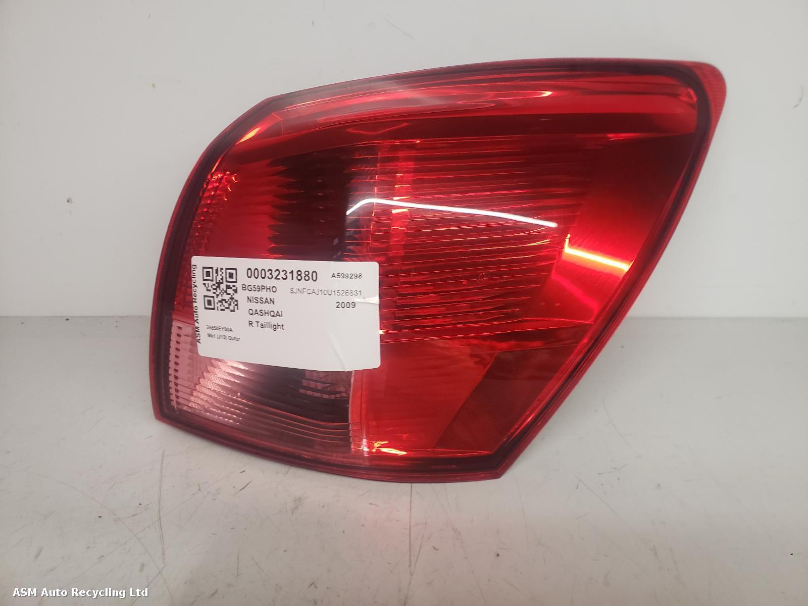 View Auto part R Taillight Nissan Qashqai 2009