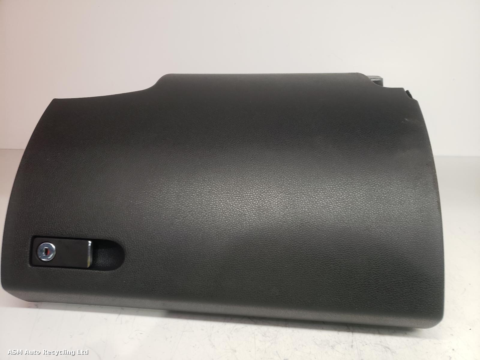 View Auto part Glove Box Mercedes C Class 2010