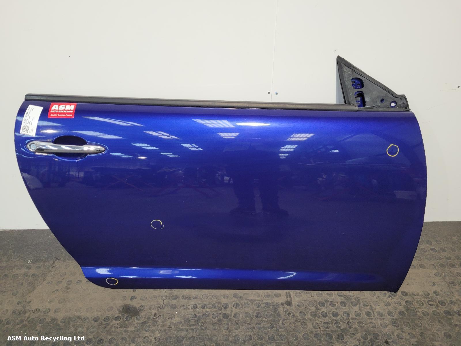 View Auto part R Front Door Alfa Romeo Mito 2011
