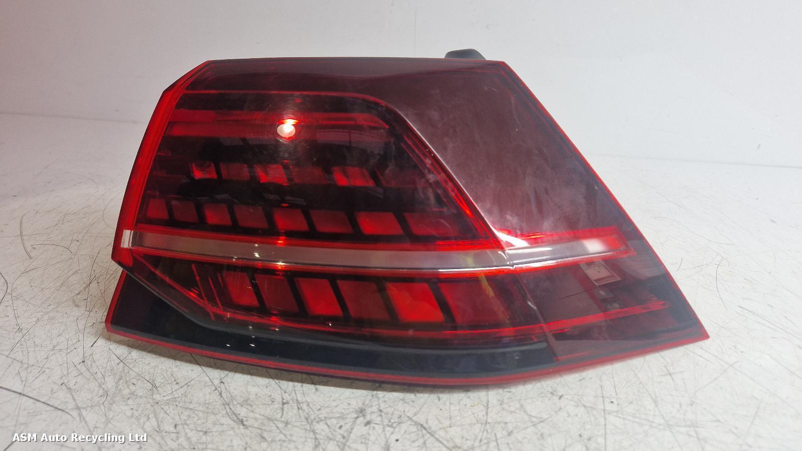 View Auto part R Taillight Volkswagen Golf 2018