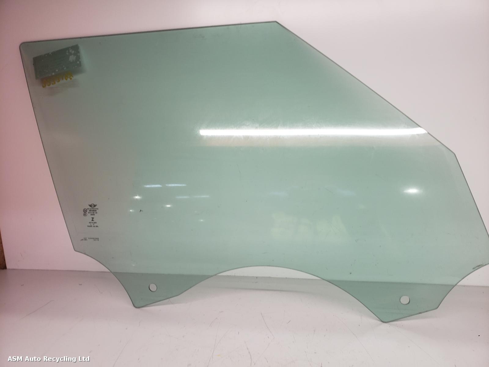 View Auto part RF Door Window Mini (bmw) Countryman 2017