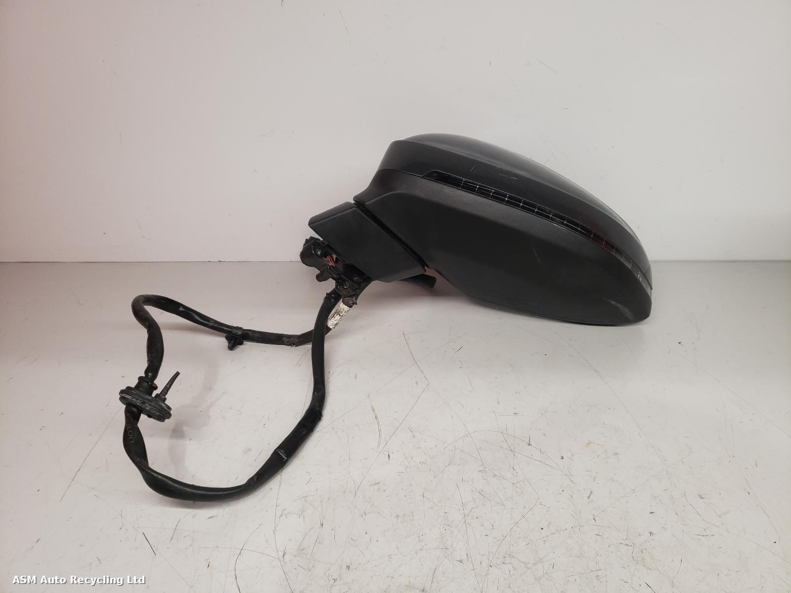 View Auto part L Door Mirror Audi A4 2019