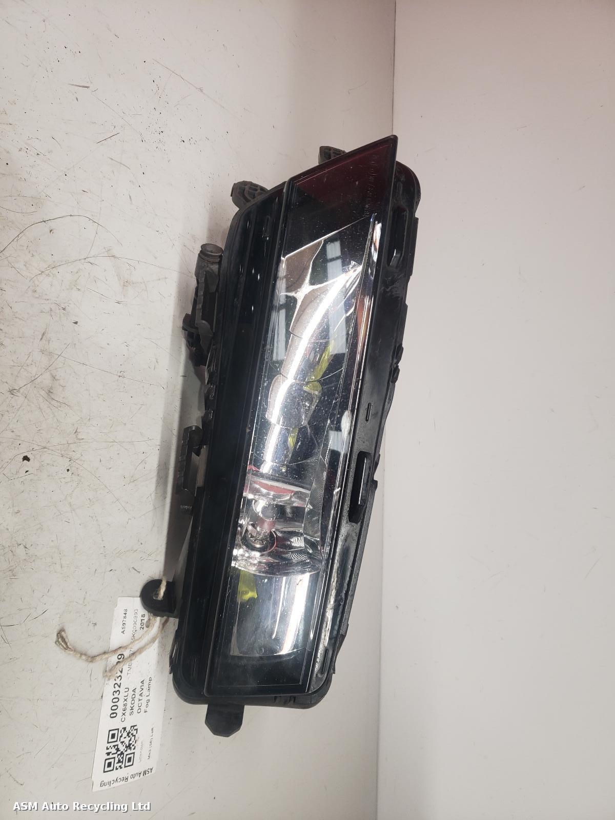 View Auto part Fog Lamp Skoda Octavia 2018