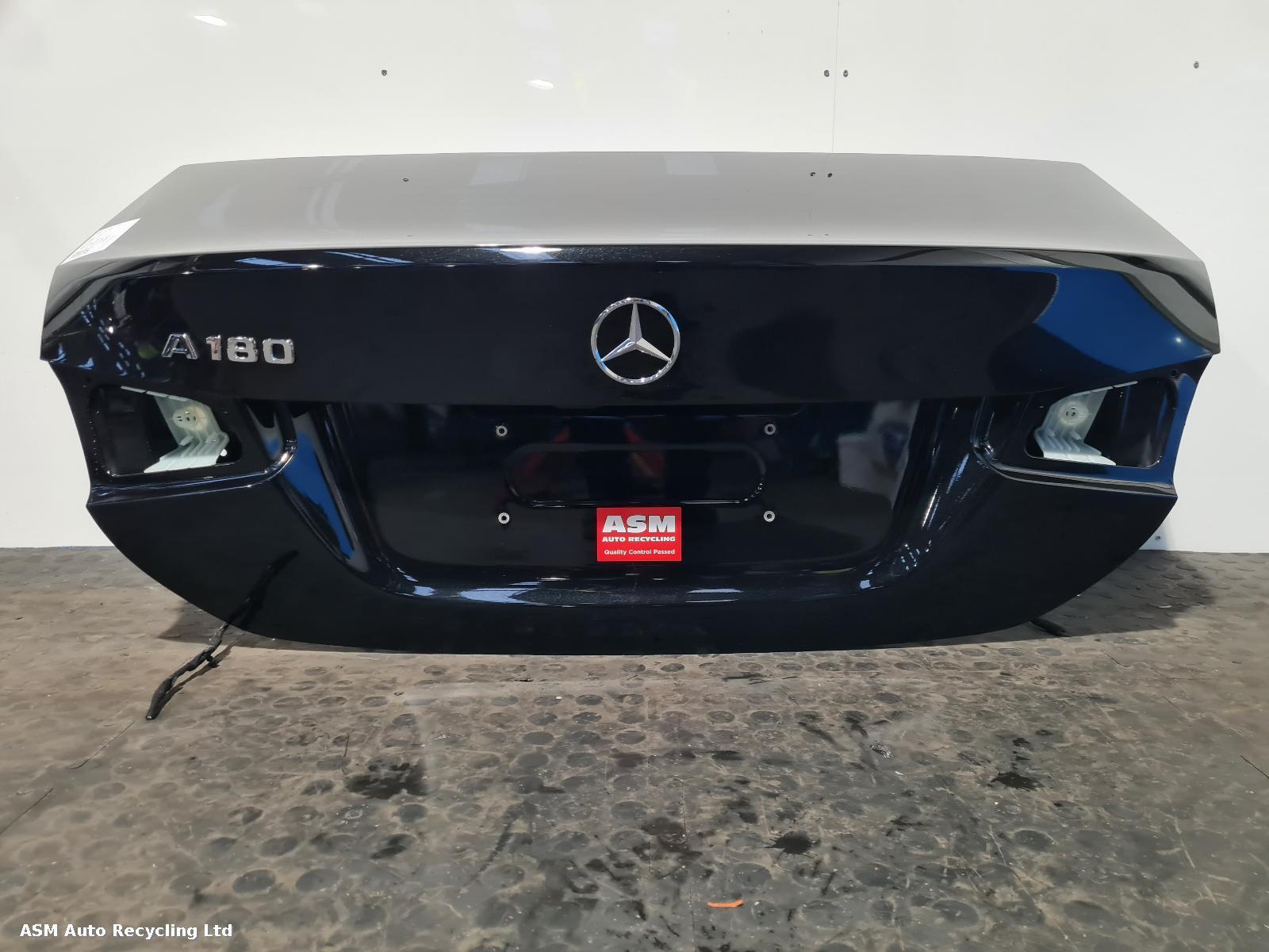 View Auto part Bootlid/Tailgate Mercedes A Class 2022