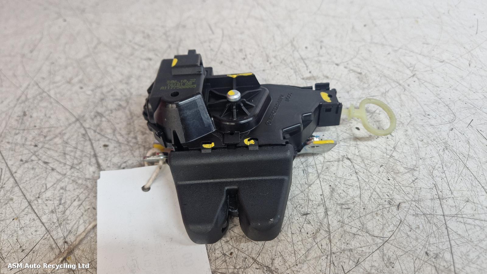View Auto part Bootlid/Tailgate Lock Mercedes A Class 2022