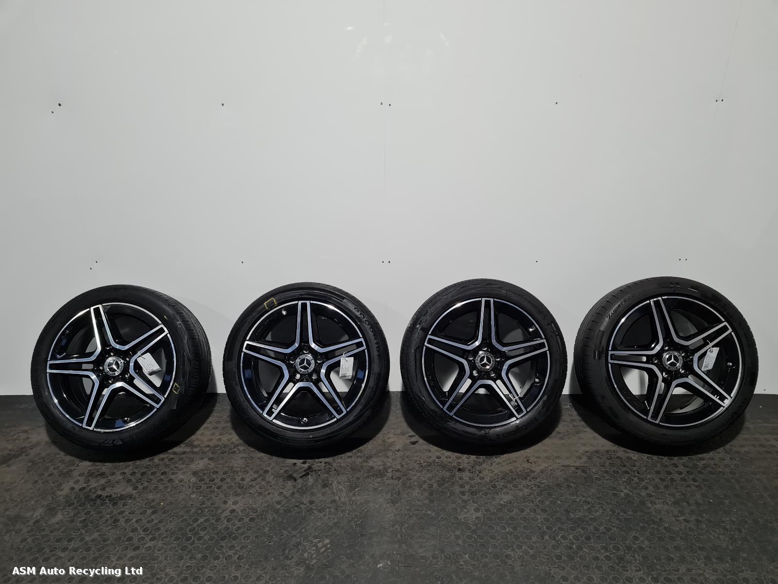 View Auto part Wheel Set Mercedes A Class 2022