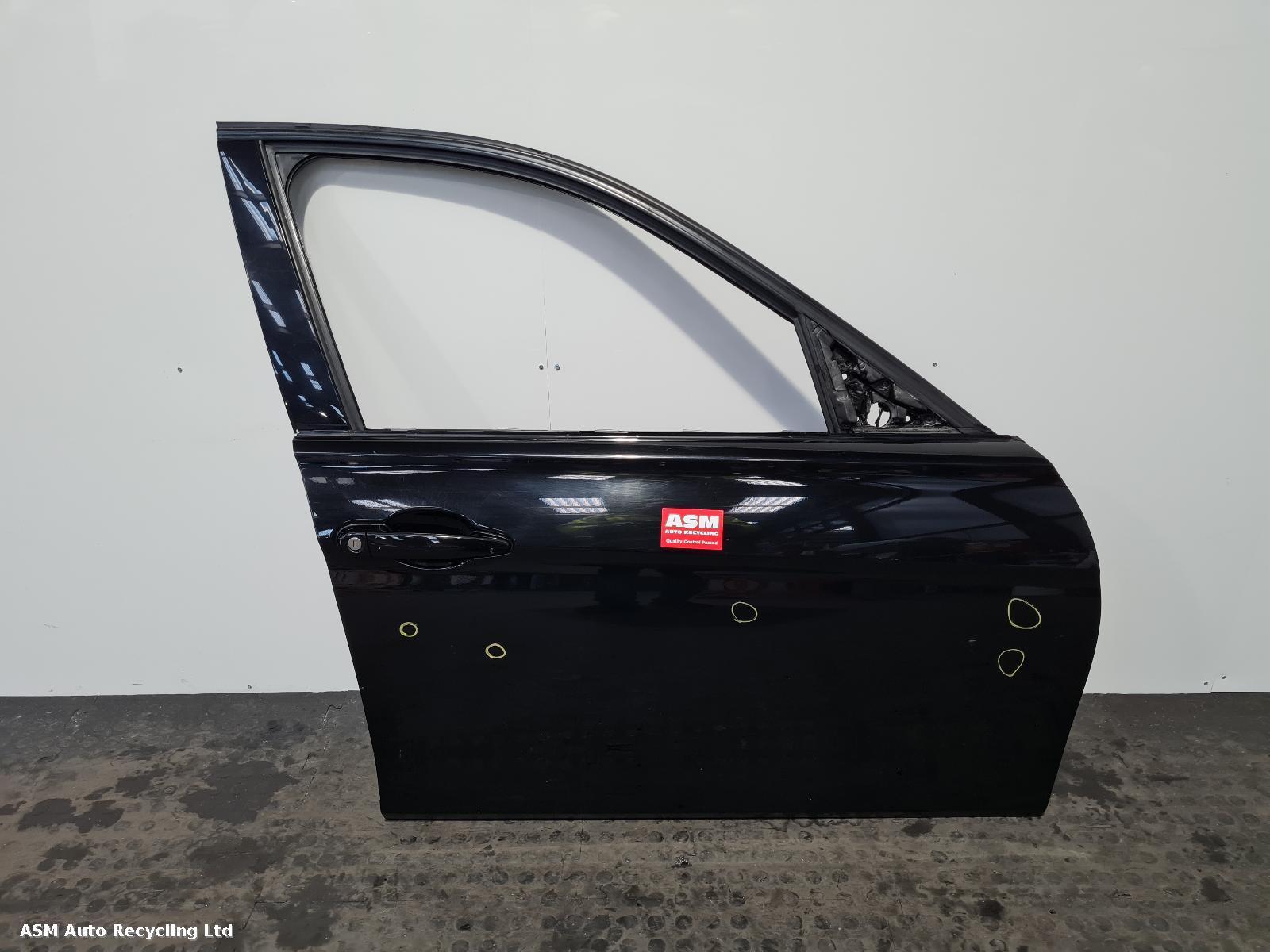 View Auto part R Front Door Bmw 3 Series 2017