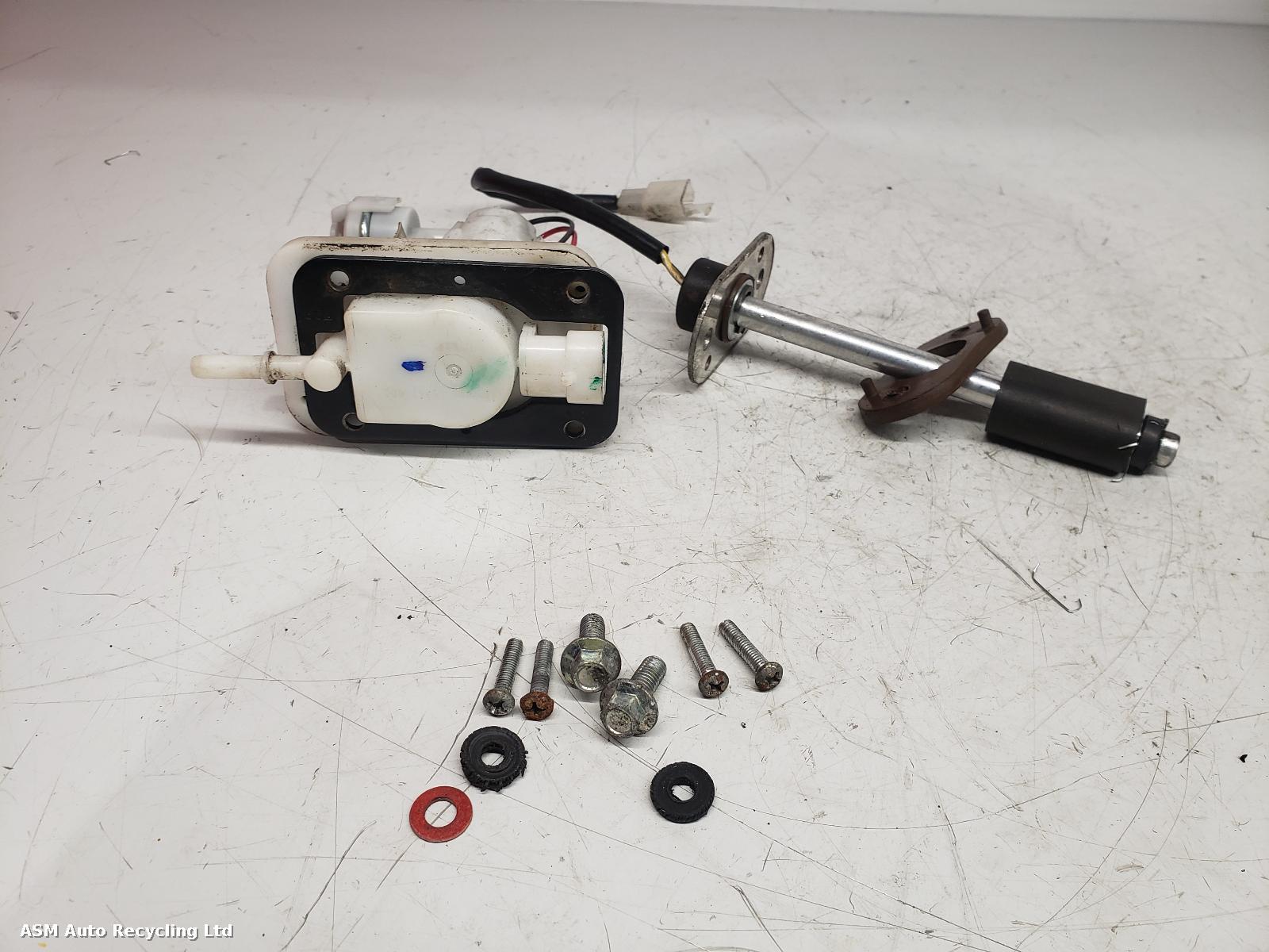 View Auto part Fuel Pump Wk Maveric 2024
