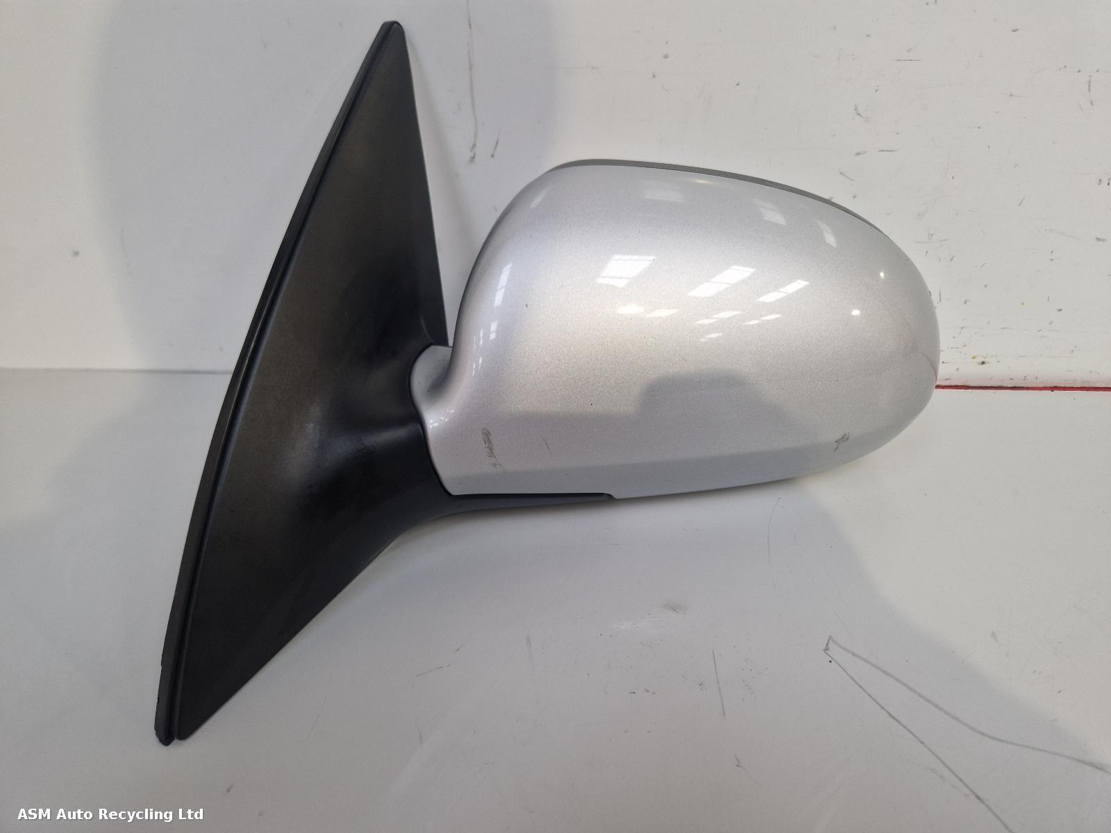 View Auto part L Door Mirror Hyundai I30 2011