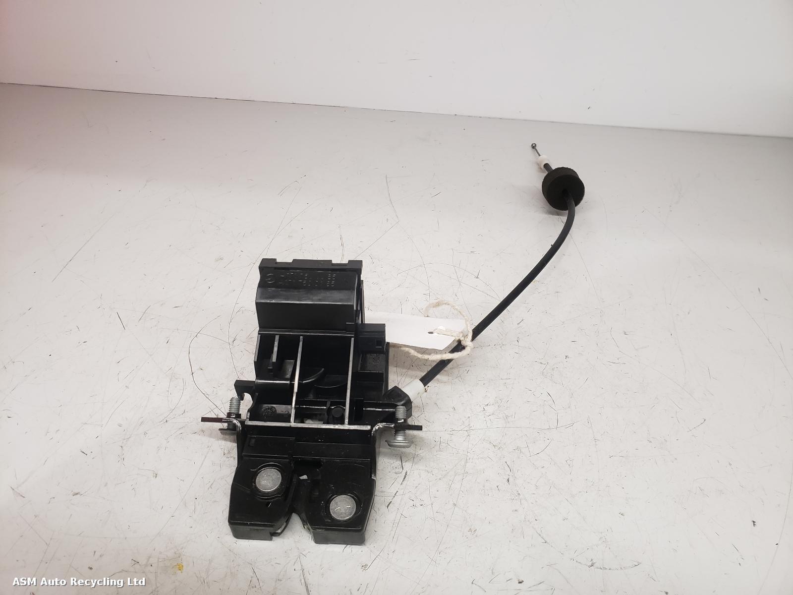 View Auto part Bootlid/Tailgate Lock Mercedes Cls Class 2009