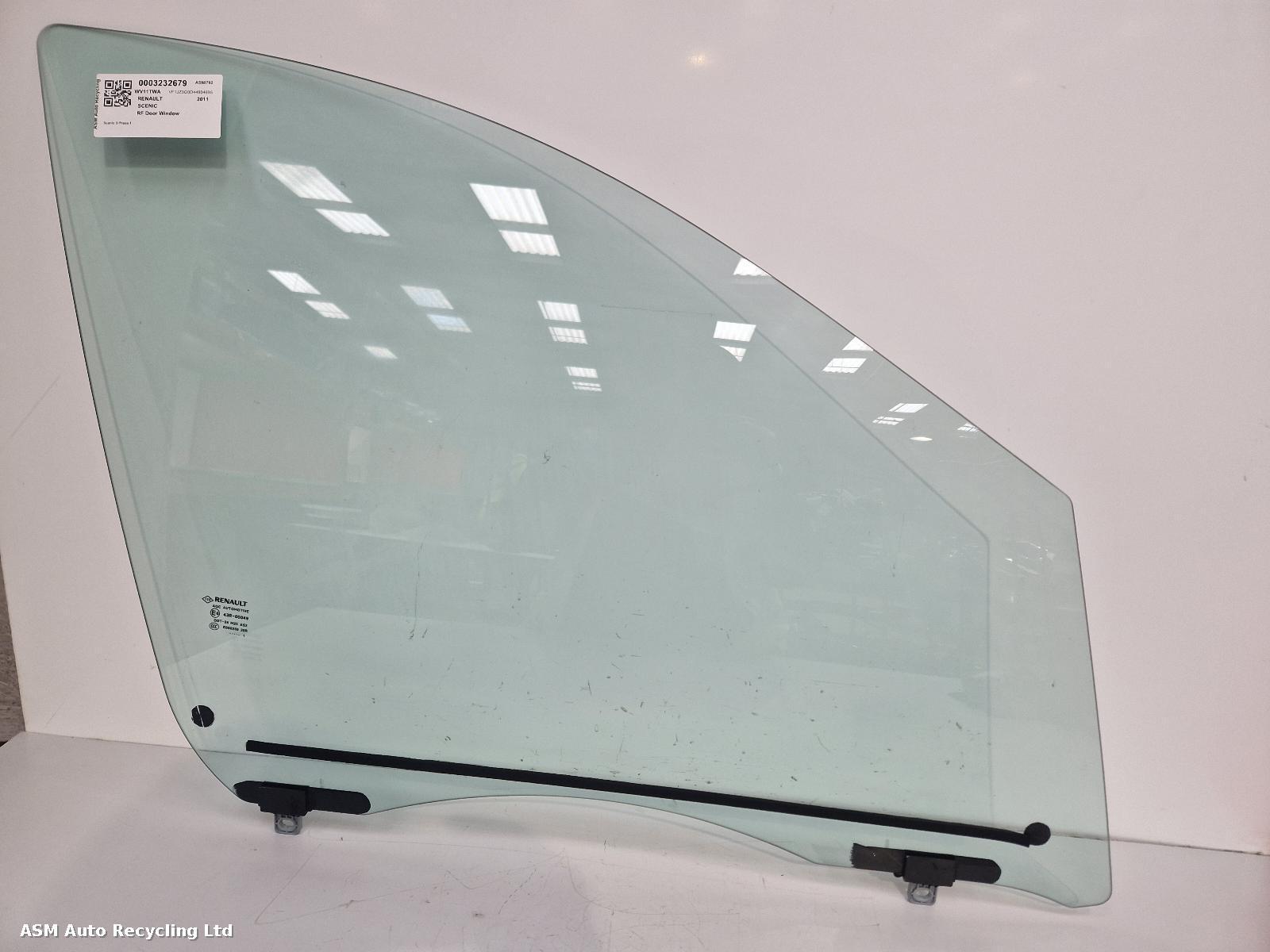 View Auto part RF Door Window Renault Scenic 2011