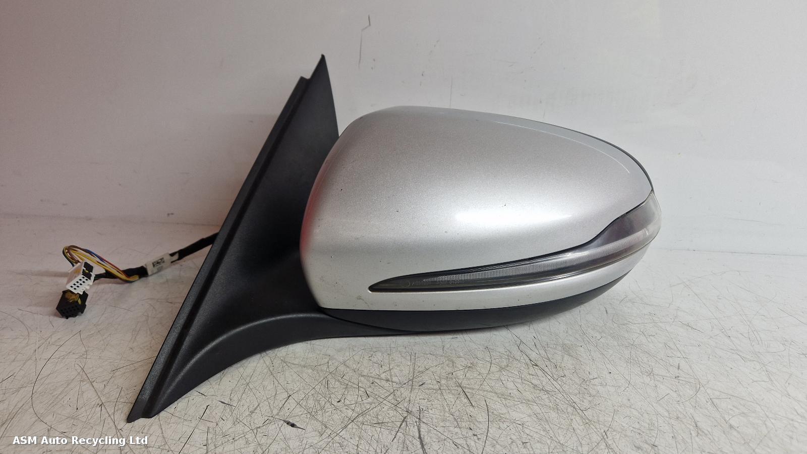 View Auto part L Door Mirror Mercedes C Class 2016