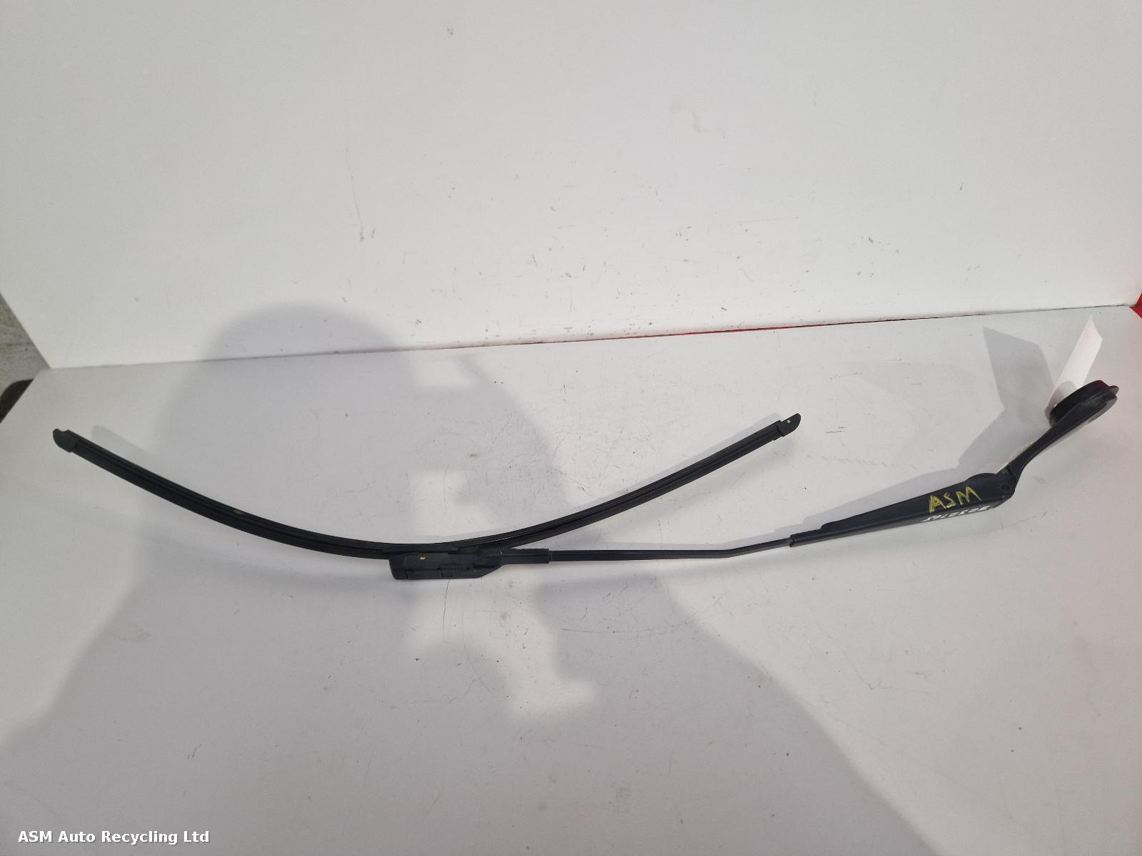 View Auto part Wiper Arm Ford Focus 2016