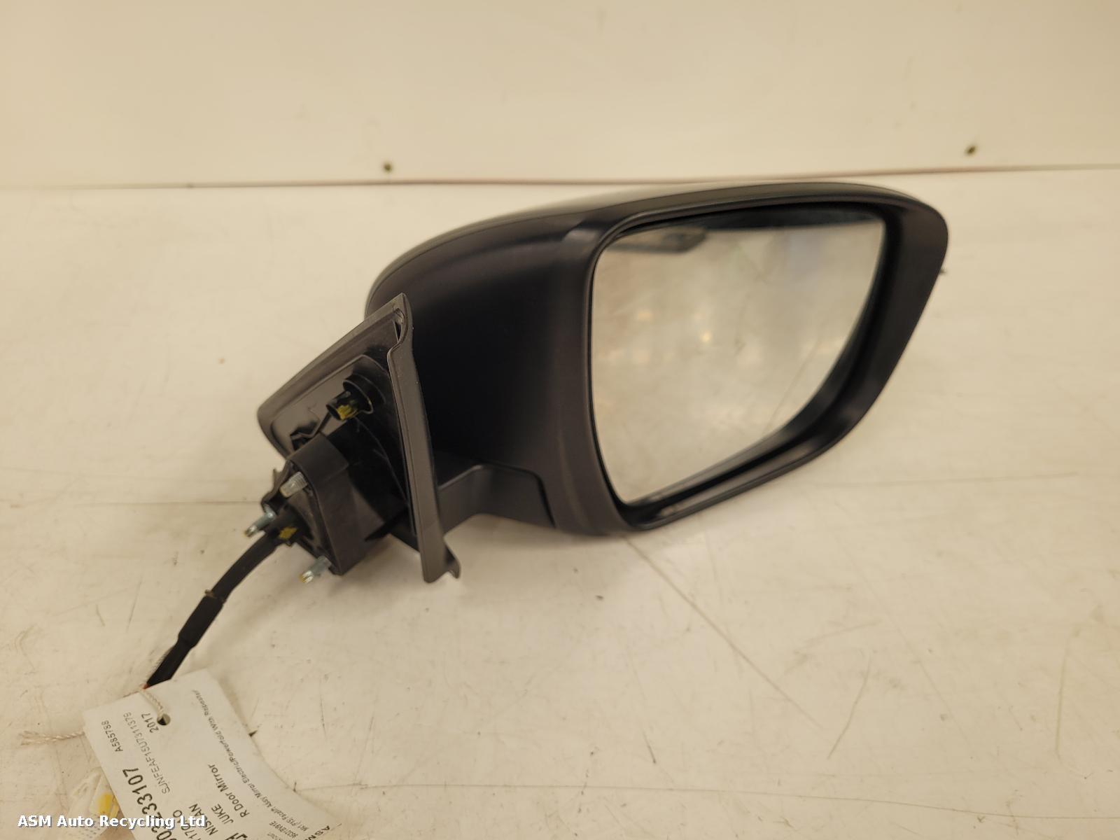 View Auto part R Door Mirror Nissan Juke 2017
