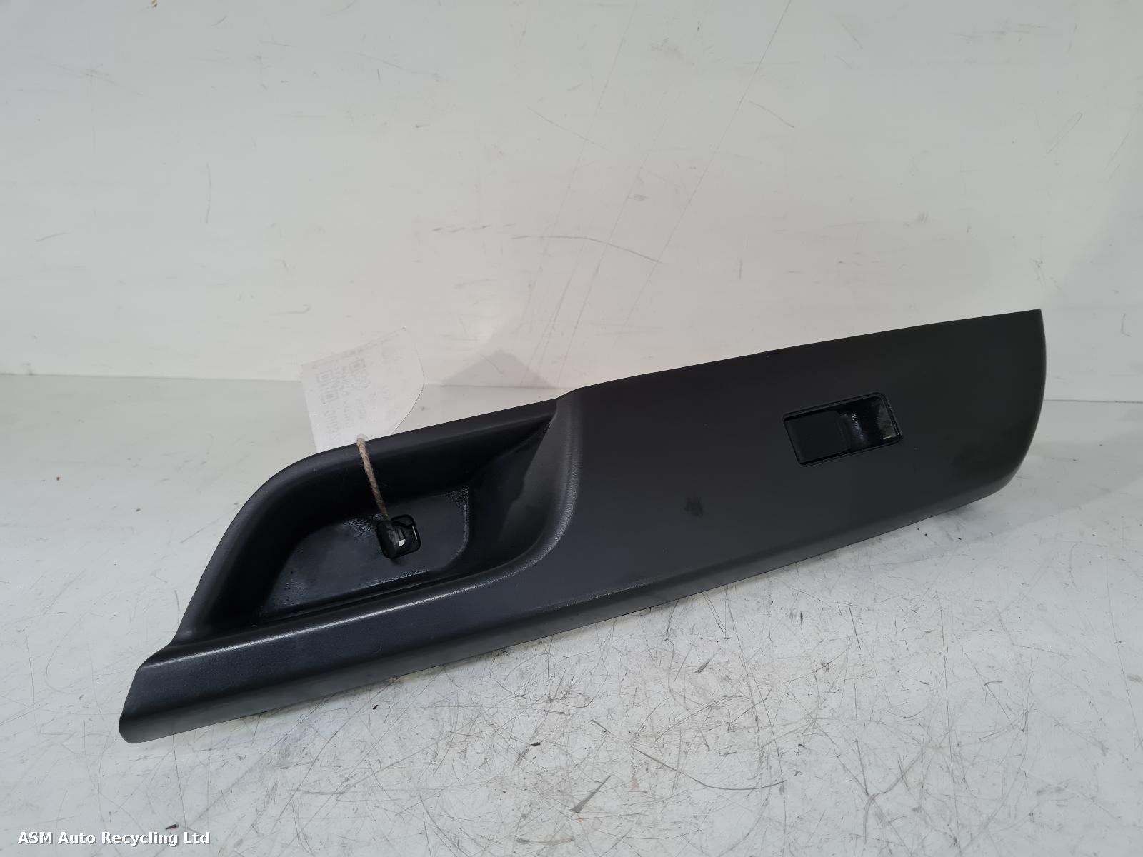View Auto part Elect. Window Switch Suzuki Swift 2013