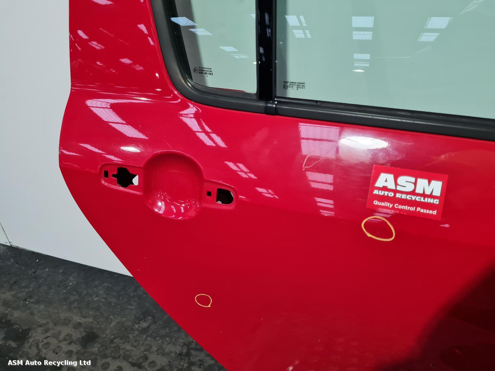 View Auto part R Rear Door Suzuki Swift 2010